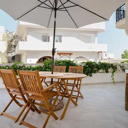 Nexus Downtown Apartment Naxos City